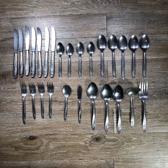 Oneida Custom Stainless Roseanne Rose Flatware 27 Pieces Vintage Utensils MCM - Picture 1 of 9